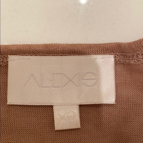 ALEXIS TOP - Picture 3 of 3